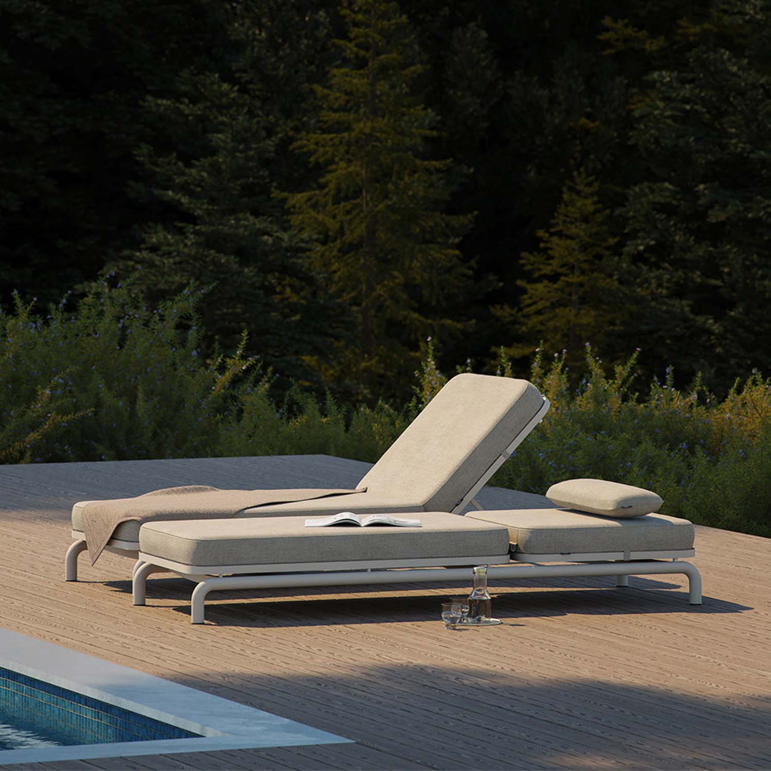 Kirra sunbed - exhibit