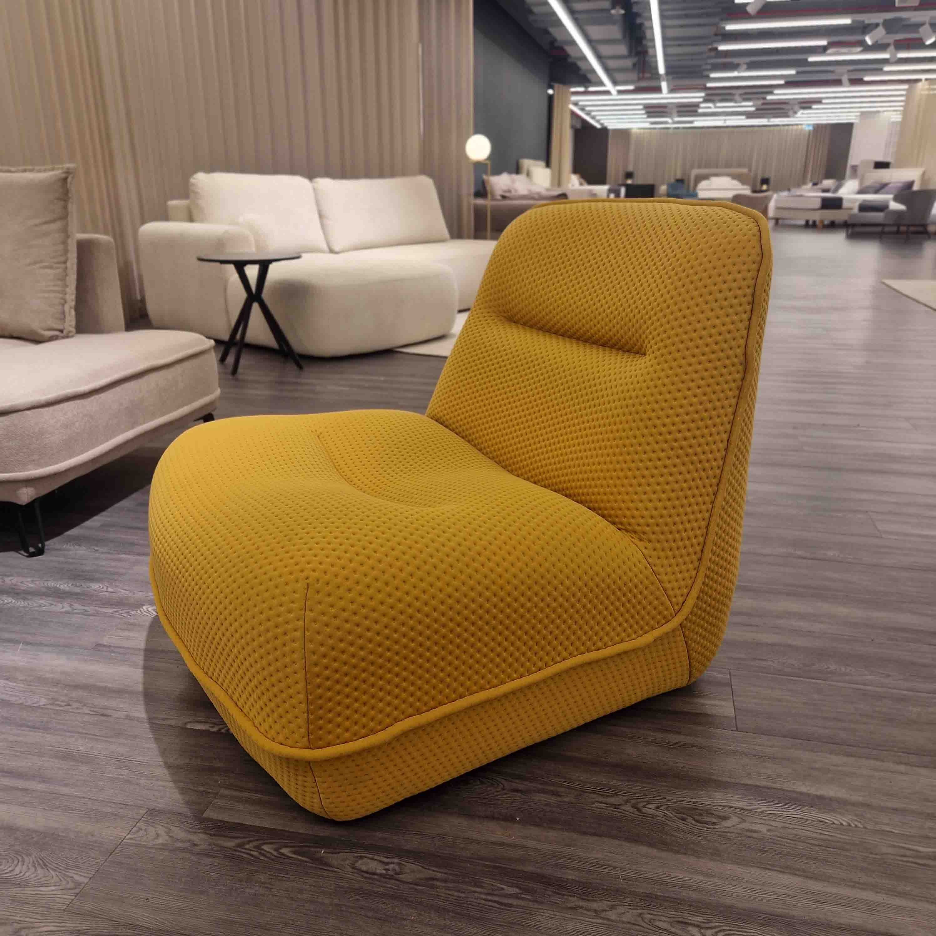 Fotelj Avelino - eksponat