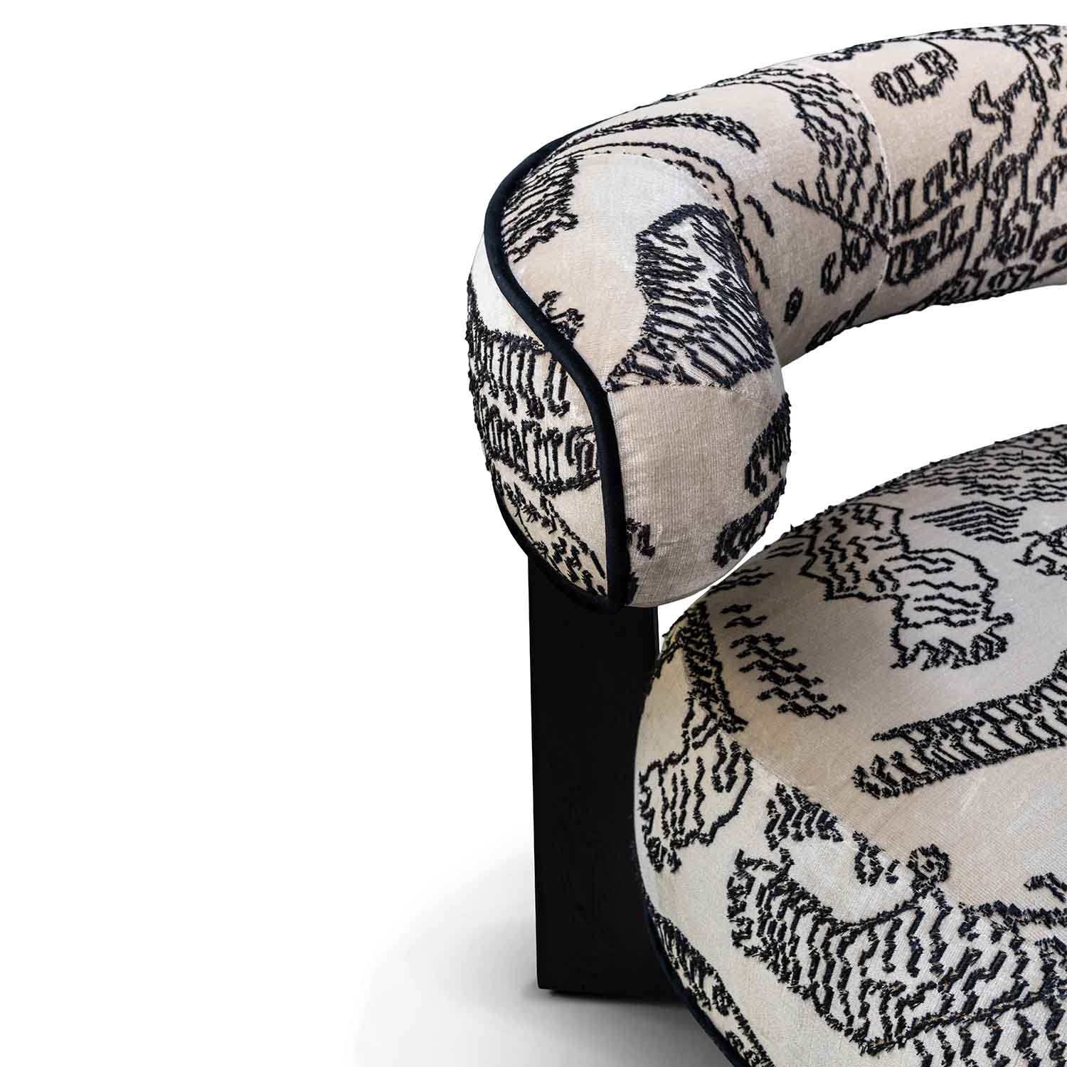 Mussa armchair