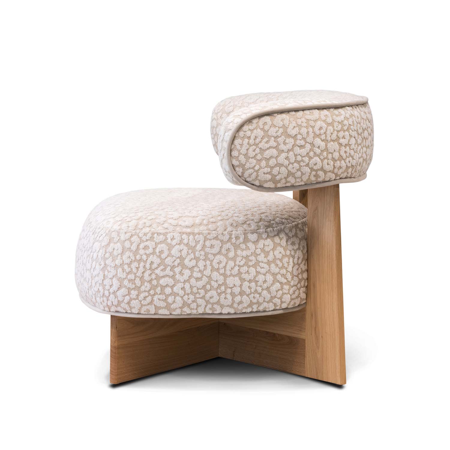 Mussa armchair
