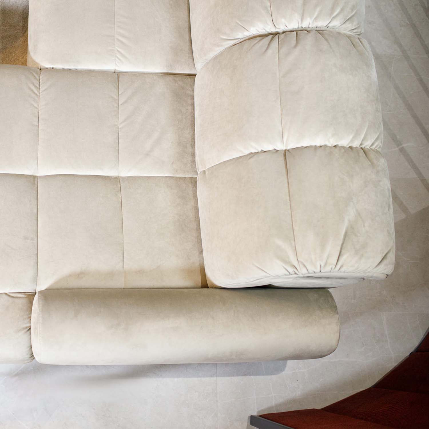 Bullet corner sofa bed