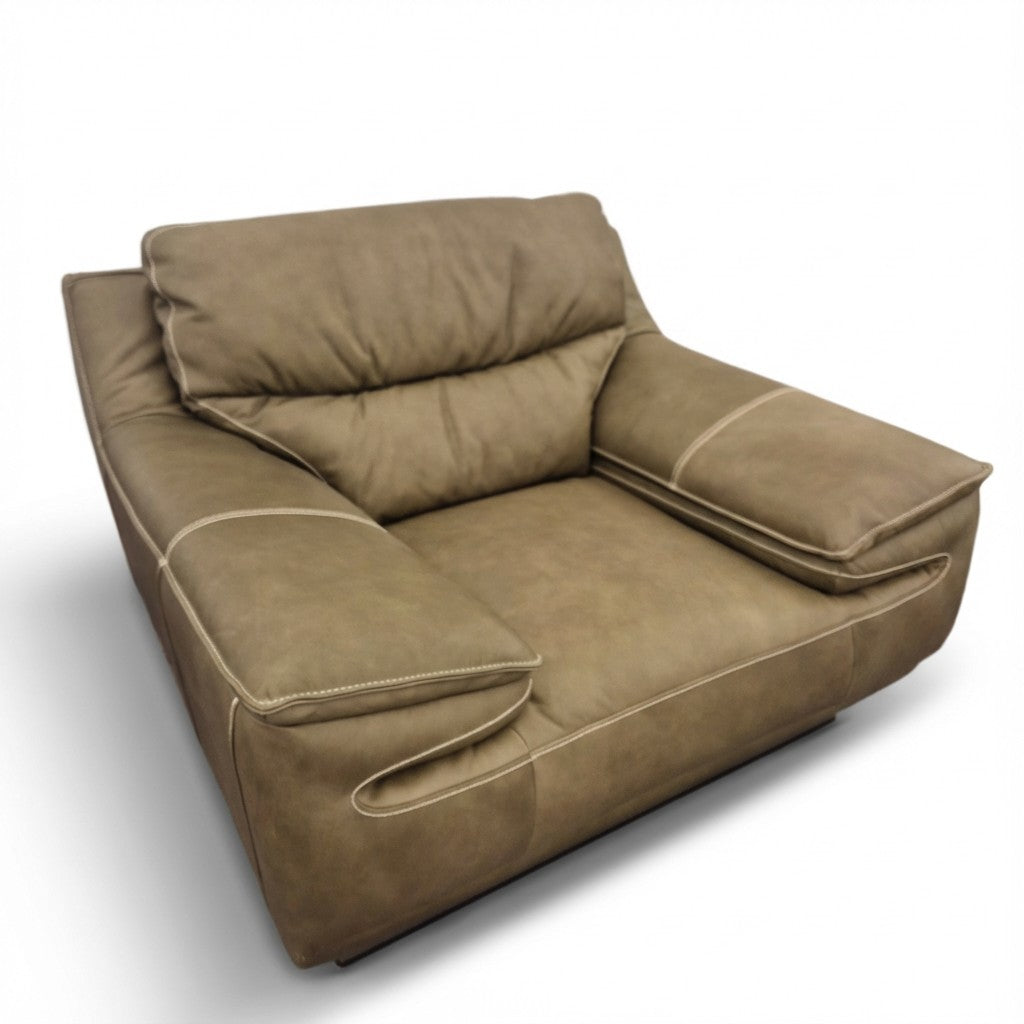 Sedežna garnitura Donato - eksponat