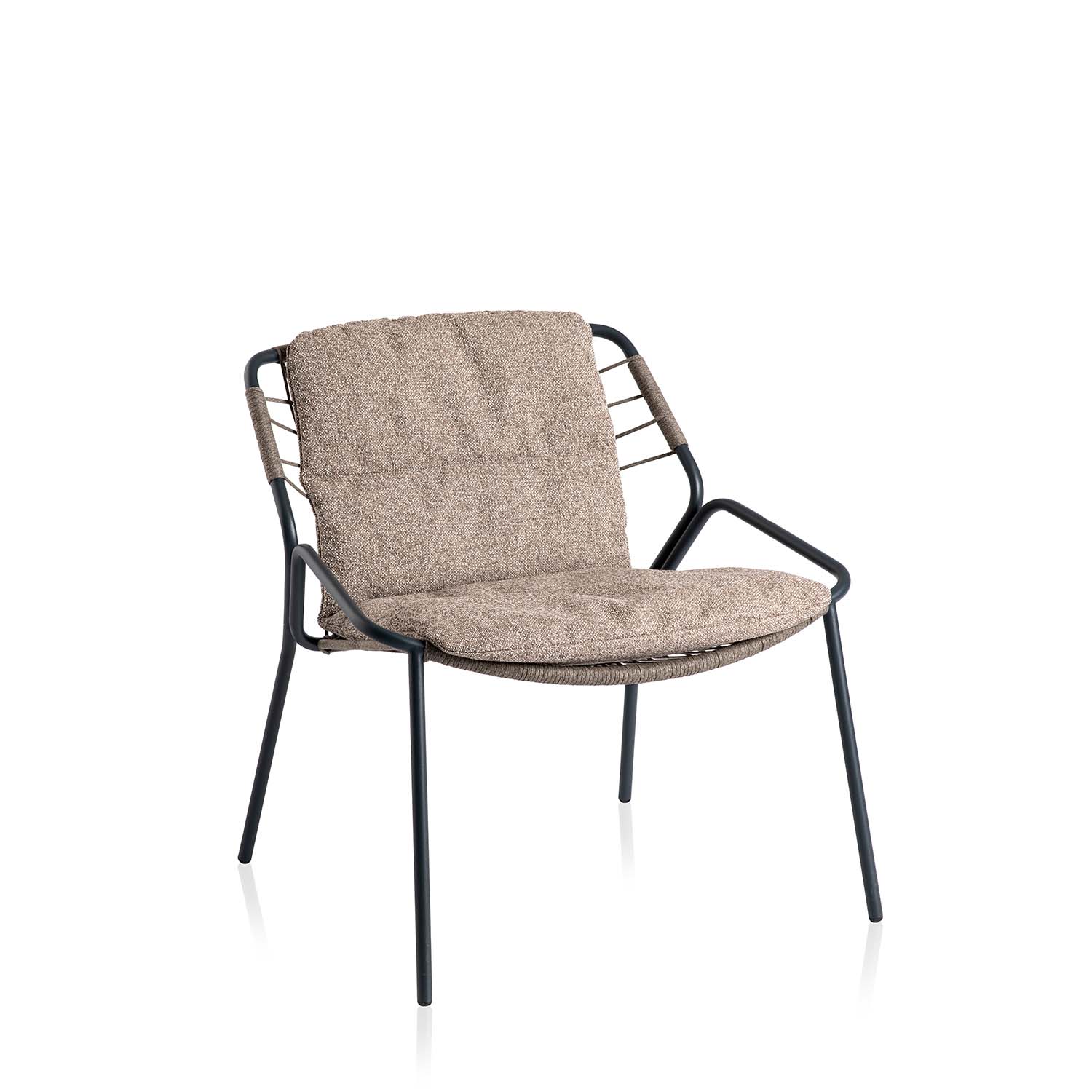 Kapua armchair