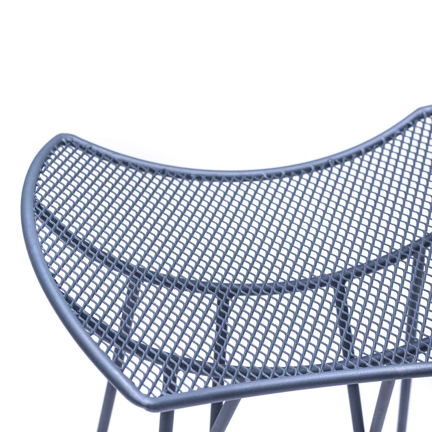 Lei bar stool
