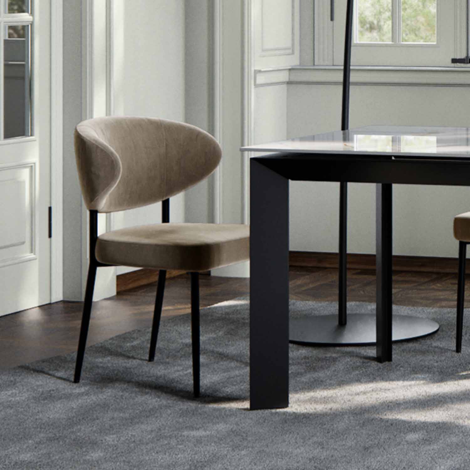 Enezia extension dining table