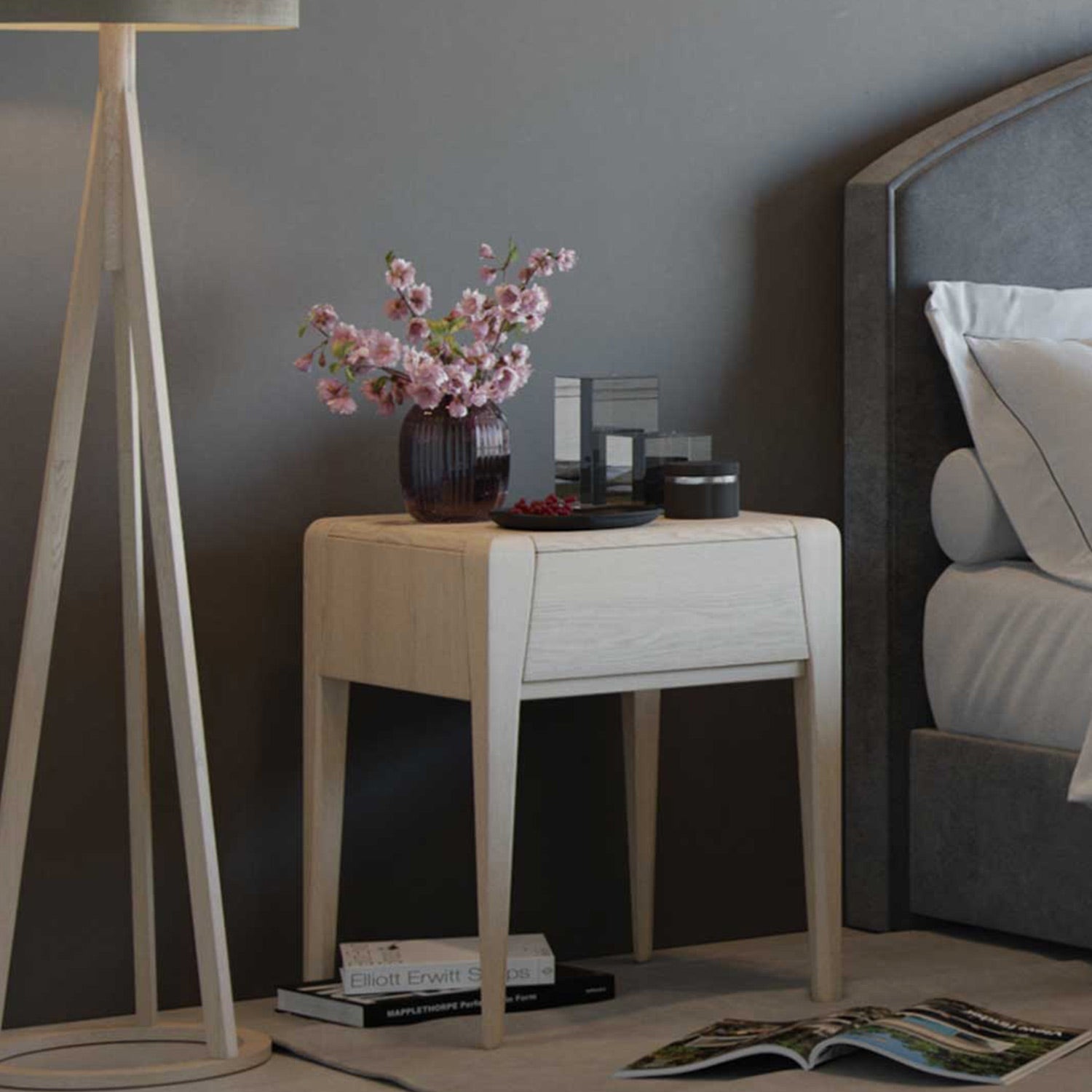 Breneta bedside