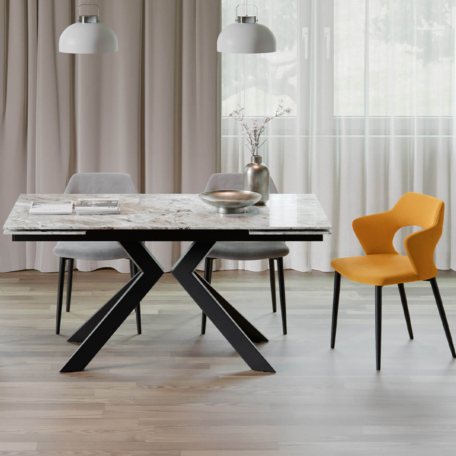 Dantoni extension dining table