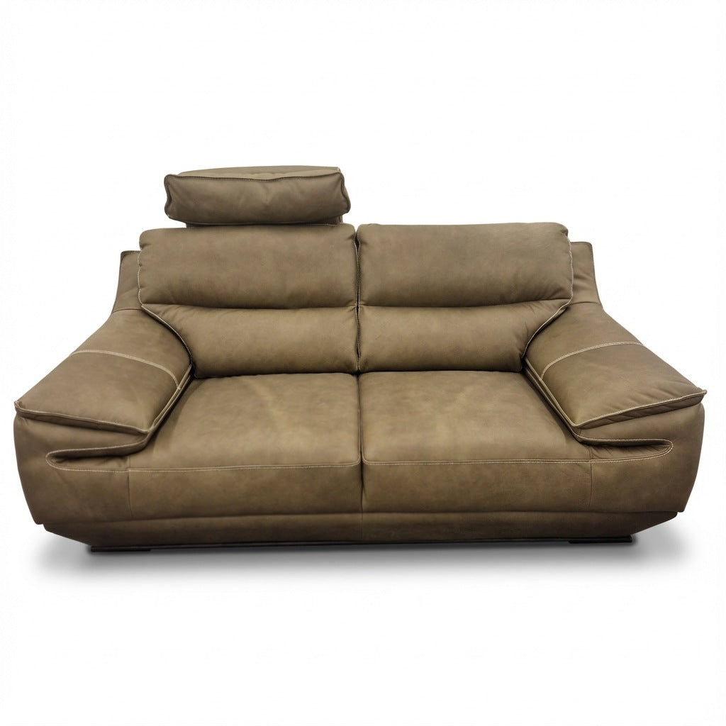 Sedežna garnitura Donato - eksponat