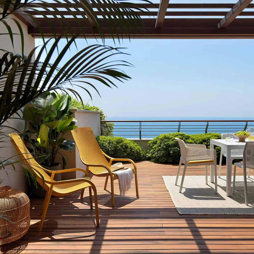 Net lounge chair - Outdoor lounge chair