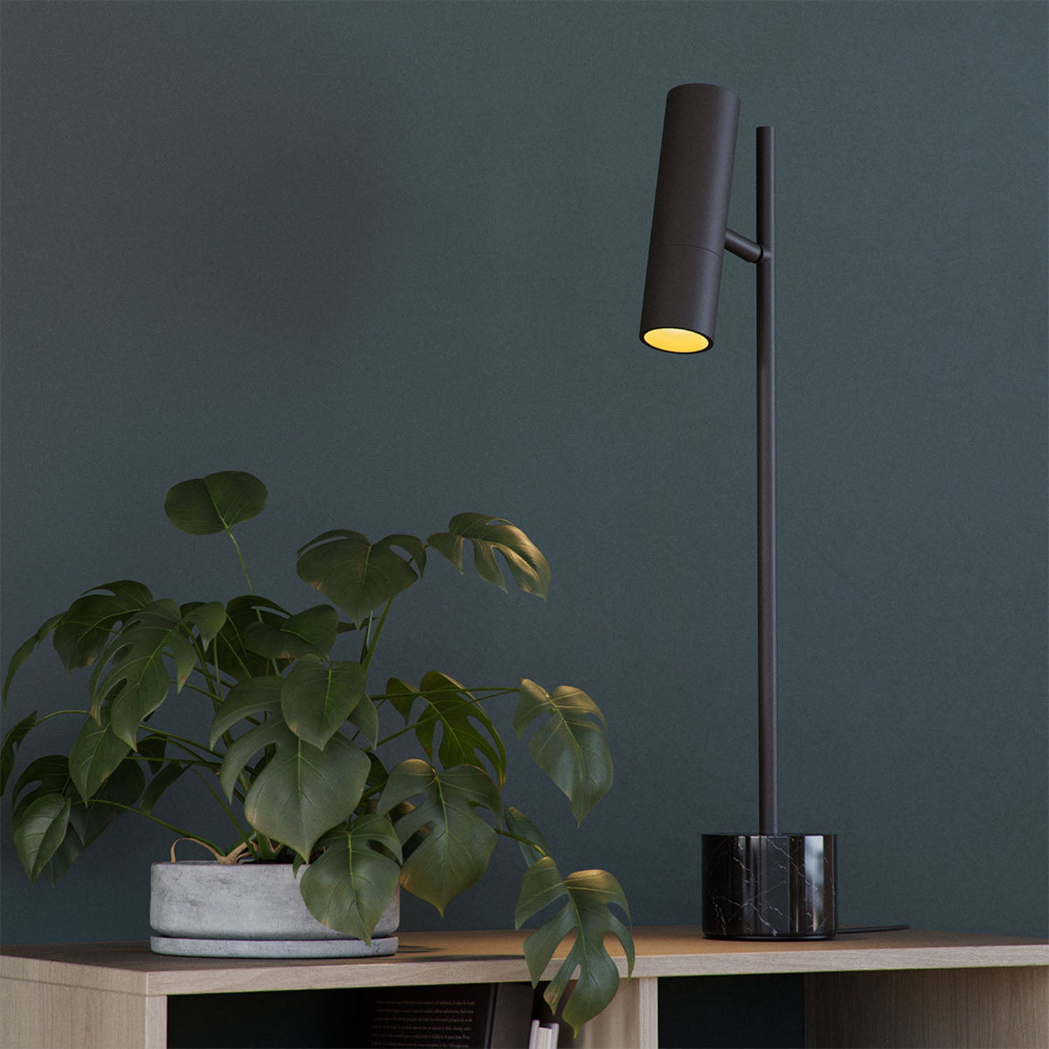 Expo table lamp